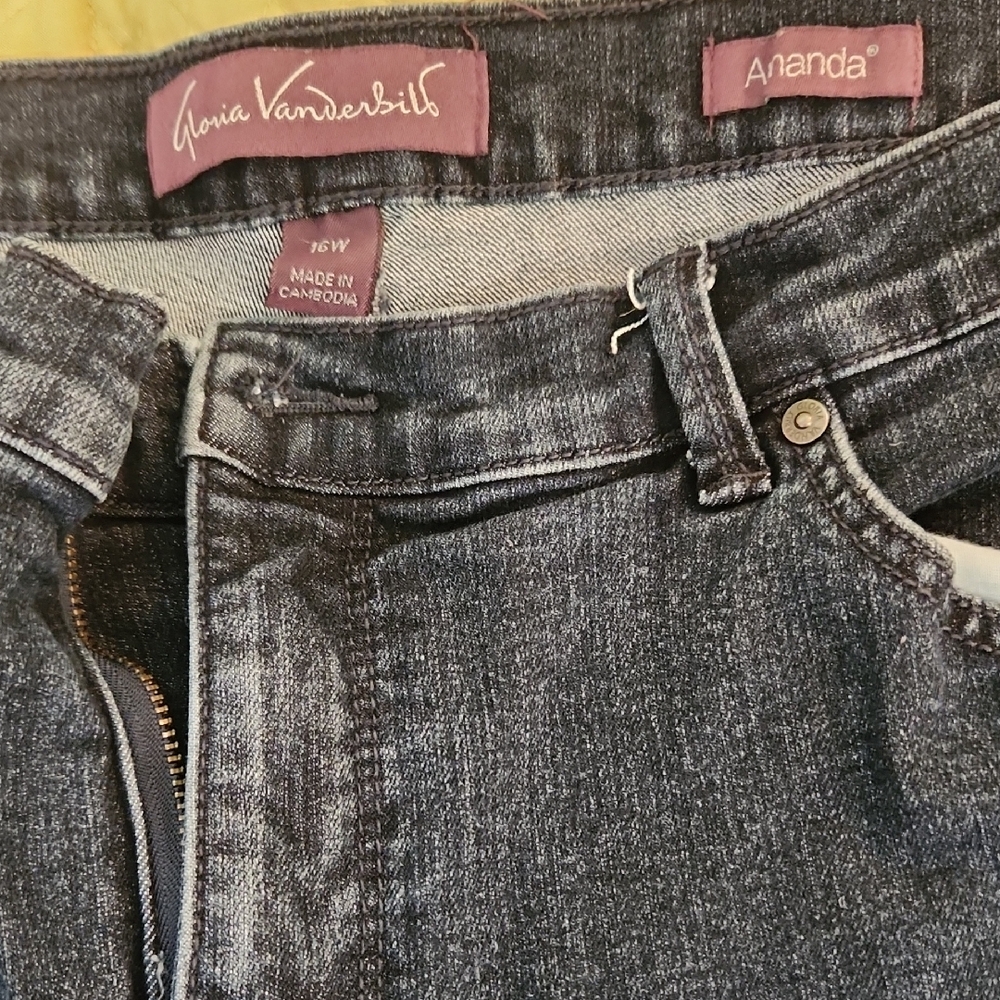 Gloria Vanderbilt Women's Dark Gray High Rise Jeans